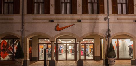 outlet nike roermond|roermond nike outlet store.